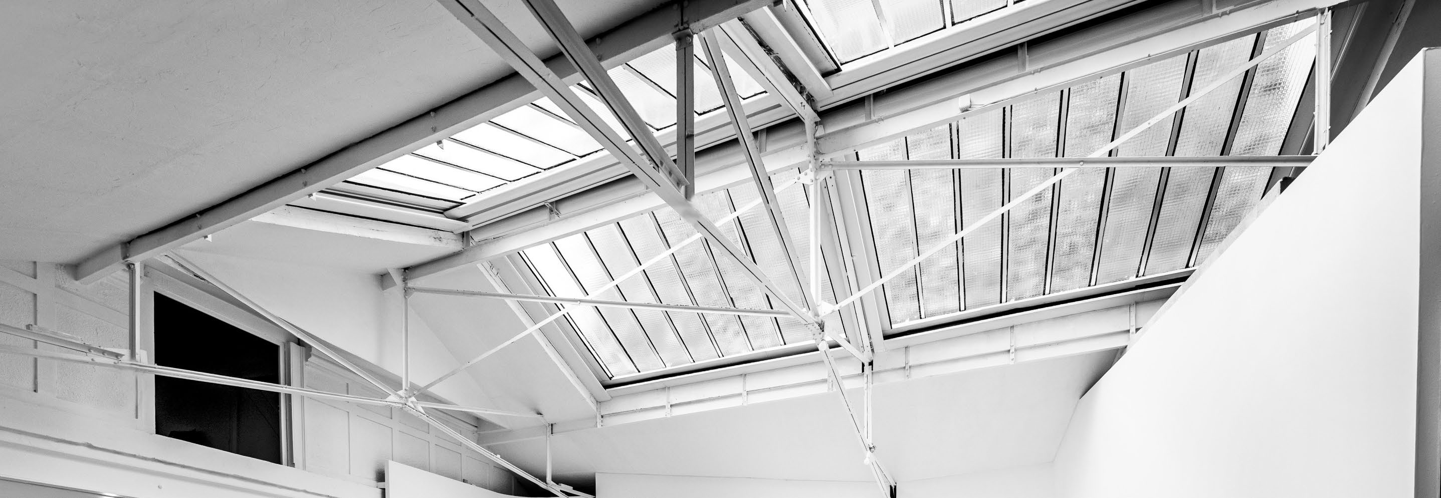 The glass roof and its framework